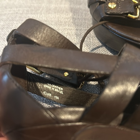 Tory Burch Gladiator Heels. Brown leather - size 6.5M - Picture 11 of 17